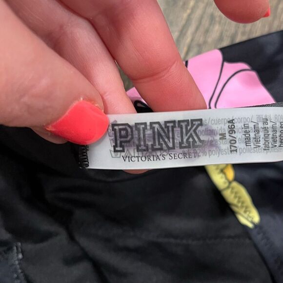 NWOT PINK Victoria's Secret One Piece Swimsuit Floral V-Neck Black Multi Medium - Picture 2 of 5